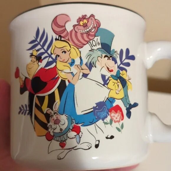Disney Alice in Wonderland Mug brand new - Picture 4 of 8